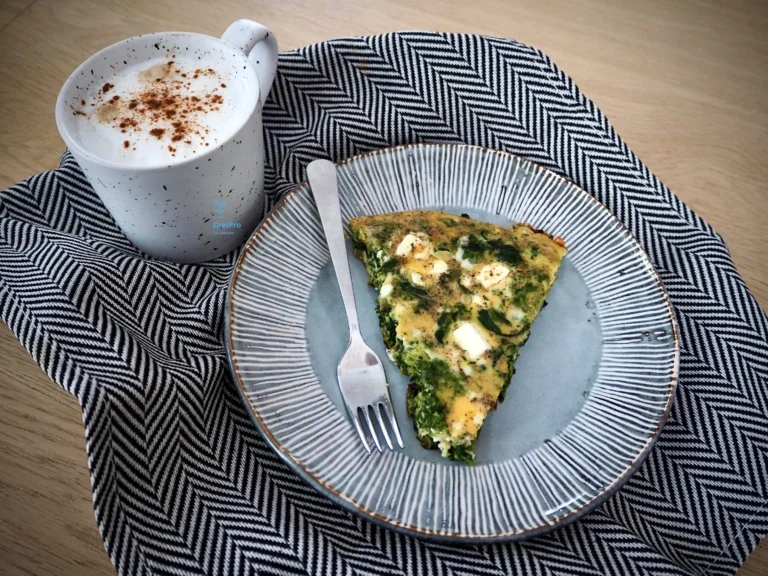 Zielona frittata z fetą | DietPro